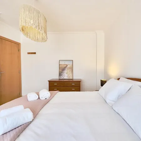 Ocean Penthouse דירה *