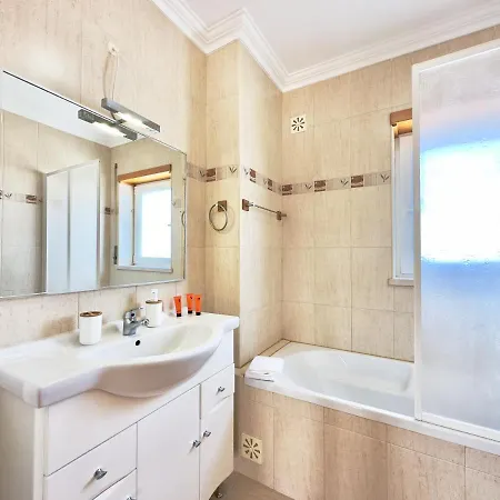 Ocean Penthouse דירה *